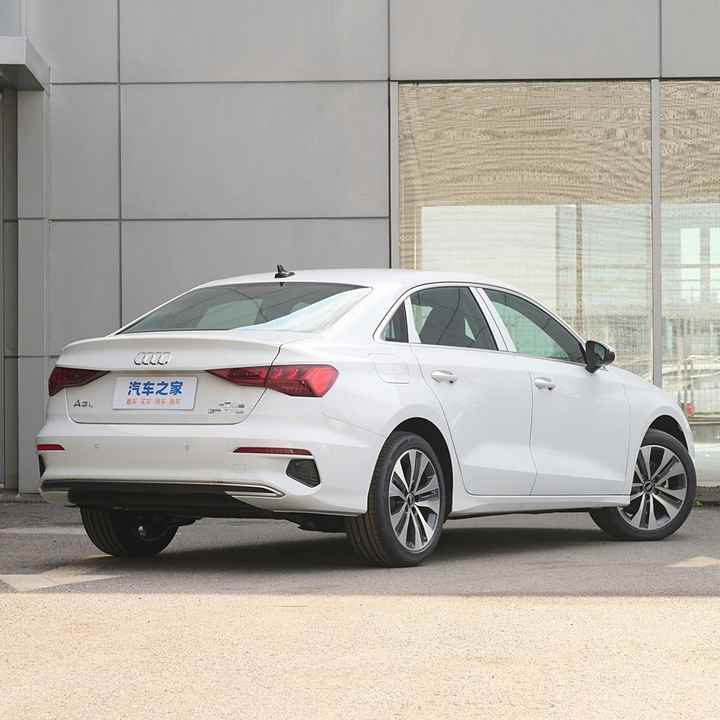 Audi Q3 New Compact Gasoline SUV Cars Sportback 1.5T 2.0T Automatic Gearbox Leather 2WD 4WD for Adults 2025 2024
