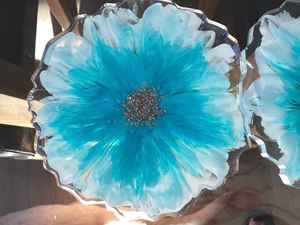 Sous-verre en résine fait main durable avec un design élégant, créé pour protéger les surfaces tout en améliorant la décoration de la table dans n'importe quelle pièce - Product Image 5