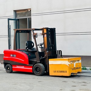 Carrello Elevatore Elettrico da 2, 3.5 e 5 Tonnellate, Componenti Durevoli, Adatto per Servizio a Lungo Termine sul Campo - Product Image 3