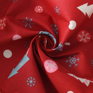 Serviette triangulaire de Noël pour animaux de compagnie, vente en gros, serviette anti-bave pour chien et chat, motif Père Noël - Product Image 4