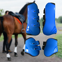Protège-jambes de cheval robustes en PU élastique bleu, avec doublure intérieure épaisse et souple, pour la protection des tendons et l'absorption des chocs lors de l'équitation.