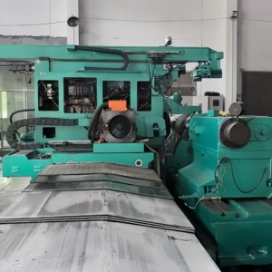 Machine à rectifier les rouleaux CNC <span class=keywords><strong>d</strong></span>'occasion Xianfeng MK84125 pour rouleaux <span class=keywords><strong>de</strong></span> rouleries - Product Image 1