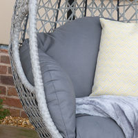Fauteuil suspendu de patio, chaise balançoire œuf en osier pour balcon, chaise à bascule double en rotin pliable pour jardin avec coussin