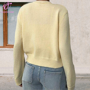 Cárdigan de Punto de Manga Larga, Color Sólido, Cierre de un Solo Botón, Estilo Casual y Dulce para <span class=keywords><strong>Mujer</strong></span>, con Logotipo Bordado Personalizado de Loveda Wholesale - Product Image 2