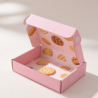 Boîte d'expédition en carton ondulé rose personnalisée avec un motif de cupcake imprimé pour la présentation en magasin