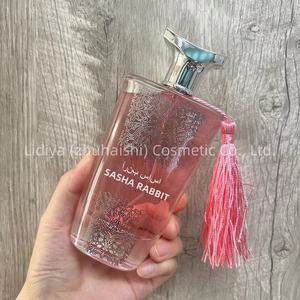 Best-seller Oud Arab 100ml <span class=keywords><strong>Parfum</strong></span> Boisé pour Femmes Style Arabe Vente en Gros Fournisseur de Dubaï avec Forme de Pulvérisation et Boîte - Product Image 3