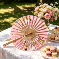 Éventail chinois en bambou personnalisé, cadeau d'affaires, art populaire peint, à tenir à la main, thème amour mariage, décoration intérieure pliable