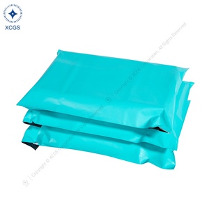 Solapa de autosellado para cierre impermeable duradero a prueba de humedad conveniente protección de correo de burbujas de polietileno para el contenido del paquete - Product Image 1