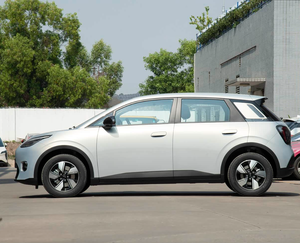 Nuevo Auto Eléctrico de Energía Renovable 2025 AION UT 420 EV Hatchback con 420 km de Autonomía, Carga Rápida, Autos Nuevos de China para Exportación - Product Image 4