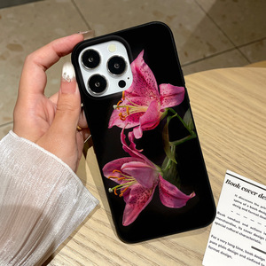 Élégante coque de téléphone en gel de silicone DIY motif Lys Noir pour <span class=keywords><strong>iPhone</strong></span> 17 Pro, compatible 16/15, antichoc intégral, vente en gros - Product Image 3