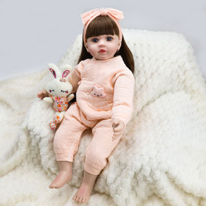 Yüksek Simülasyonlu 60cm Büyük Boy Reborn Bebek Kız, Köklendirilmiş Uzun Saçlı, Sarılabilen Yumuşak Gövdeli Bebek, 24 inç Gerçekçi Yenidoğan Bebek - Product Image 4