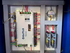 HAITIAN Hot Sale 380 Ton Hydraulic <b>Screw</b> Plastic Injection Molding Machine Horizontal PLC Motor <b>Pump</b> Direct Cost-effective 99% - Product Image 4