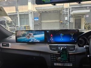 Para Mercedes-Benz C200L 180 GLC300 260CLA GLA, Pantalla de Navegación GPS para Tablero de 24.6 Pulgadas, Android Auto, Pantalla Grande, Pantalla Dual, 360 Co-Driver - Product Image 4