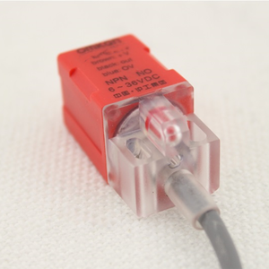 Interruttore di prossimità PL-05N quadrato induttivo sensore 5MM DC10-36V PNP NPN IP67 PL-05N2PP2D1D2Y1Y2NNBPPBCCBSSB a <span class=keywords><strong>2</strong></span>/<span class=keywords><strong>3</strong></span> fili - Product Image 3