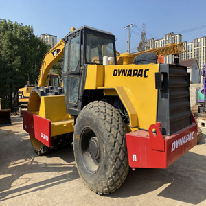 Rodillo Compactador de Tambor Liso Dynapac CA301D Usado Original con Motor de 80kW - ¡Gran Rendimiento en Oferta! - Product Image 1