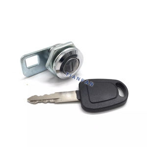 Graafmachineonderdelen Voor <span class=keywords><strong>Takeuchi</strong></span> 60/70/175/<span class=keywords><strong>150</strong></span>/160 Cabine Deurslot Montage Binnenhendel Buitenste Handgreep Slotblok Cilinderslot - Product Image 3