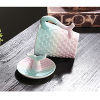 Accueil tasse à café traçage or beauté coupe en queue de poisson couple cadeau tasse perle glaçure sirène tasse en céramique avec couvercle en relief écaille de poisson