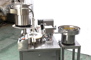 קרם קרם עבור צינור איסוף דם צמיגות גבוהה ואיטום חצי אוטומטי 5 ב 1 4 מכונת מילוי מסוע נוזלי ראש - Product Image 4