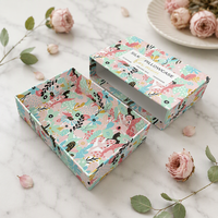 Boîte cadeau de luxe en papier avec tiroir, personnalisable en gros, en matériau recyclé et estampage à chaud pour l'emballage de cadeaux