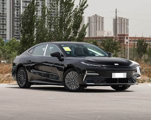 2025 für Geely Galaxy Xingyao8 New Energy Vehicle Mittelgroßes und großes Plug-In-Hybrid auto mit linker Lenkung - Product Image 3