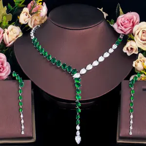 Modisch Schlussverkauf Wassertropfen-Zirkone Diamant-Kristall-Tassel-Halsband exquisite Hochzeit Verlobung Schmuck-Halsband für Damen