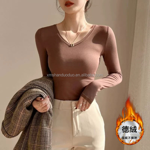 T-Shirt da <span class=keywords><strong>donna</strong></span> personalizzata in morbido tinta unita calda a maniche lunghe T-Shirt da <span class=keywords><strong>donna</strong></span> con scollo sottile e traspirante tinta tinta unita - Product Image 1