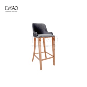 <span class=keywords><strong>Tabouret</strong></span> <span class=keywords><strong>de</strong></span> <span class=keywords><strong>bar</strong></span> <span class=keywords><strong>de</strong></span> luxe en velours gris avec structure en acier inoxydable or rose et revêtement en velours <span class=keywords><strong>pour</strong></span> mariage et hôtel - Product Image 1
