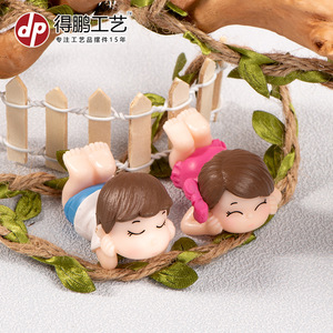 Dp Craft Cartoon Couple <b>Miniature</b> Resin Figurine Home Decoration Decorative Ornament Injection Molding Handmade - Product Image 3