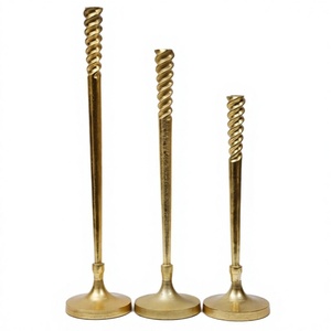 Candelabro de metal chapado en oro decorativo de lujo, decoración para el hogar y el restaurante, portavelas decorativo de mesa de oro largo - Product Image 1