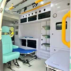 Nouvelle <span class=keywords><strong>ambulance</strong></span> diesel manuelle certifiée avec des fonctionnalités avancées et un design de compartiment patient pour les flottes d'hôpitaux modernes - Product Image 6