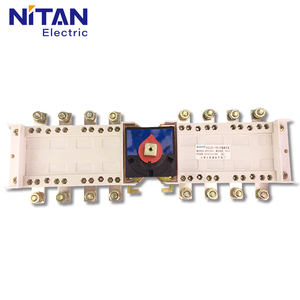 Chave Seccionadora Dupla HGLZ2-200A 250A/4J 4P Trifásica Quatro Fios Manual Dupla Alimentação Capacidade de Interrupção 20kA Industrial PC - Product Image 1