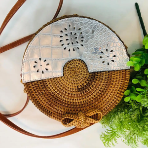 Sac fourre-tout en paille de rotin d'été fait à la main pour femmes avec fermeture à glissière et décoration brodée Design personnalisé par le fournisseur - Product Image 6