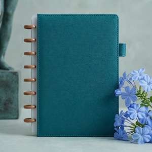 Carnet de notes A5 personnalisé en cuir noir avec spirale, papier épais remplaçable, idéal pour l'étude, motif champignon - Product Image 1