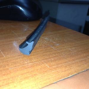 Toptan özelleştirilmiş kapı u şekli kenar koruma şeridi kauçuk tpe ekstrüzyon high-end contalar - Product Image 4