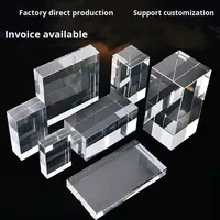 Support de présentation en verre transparent blanc K9 en forme de cube rectangulaire gravé en 3D avec emballage en boîte cadeau