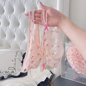 Tanga de encaje con estampado de cerezas para mujer, estilo Pure Desire, serie para <span class=keywords><strong>chicas</strong></span>, ropa interior de talle bajo, cómoda, con cobertura de cadera y lazo. - Product Image 3