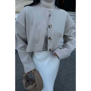 Veste pour femme avec détails boutonnés couleur crème - Product Image 2