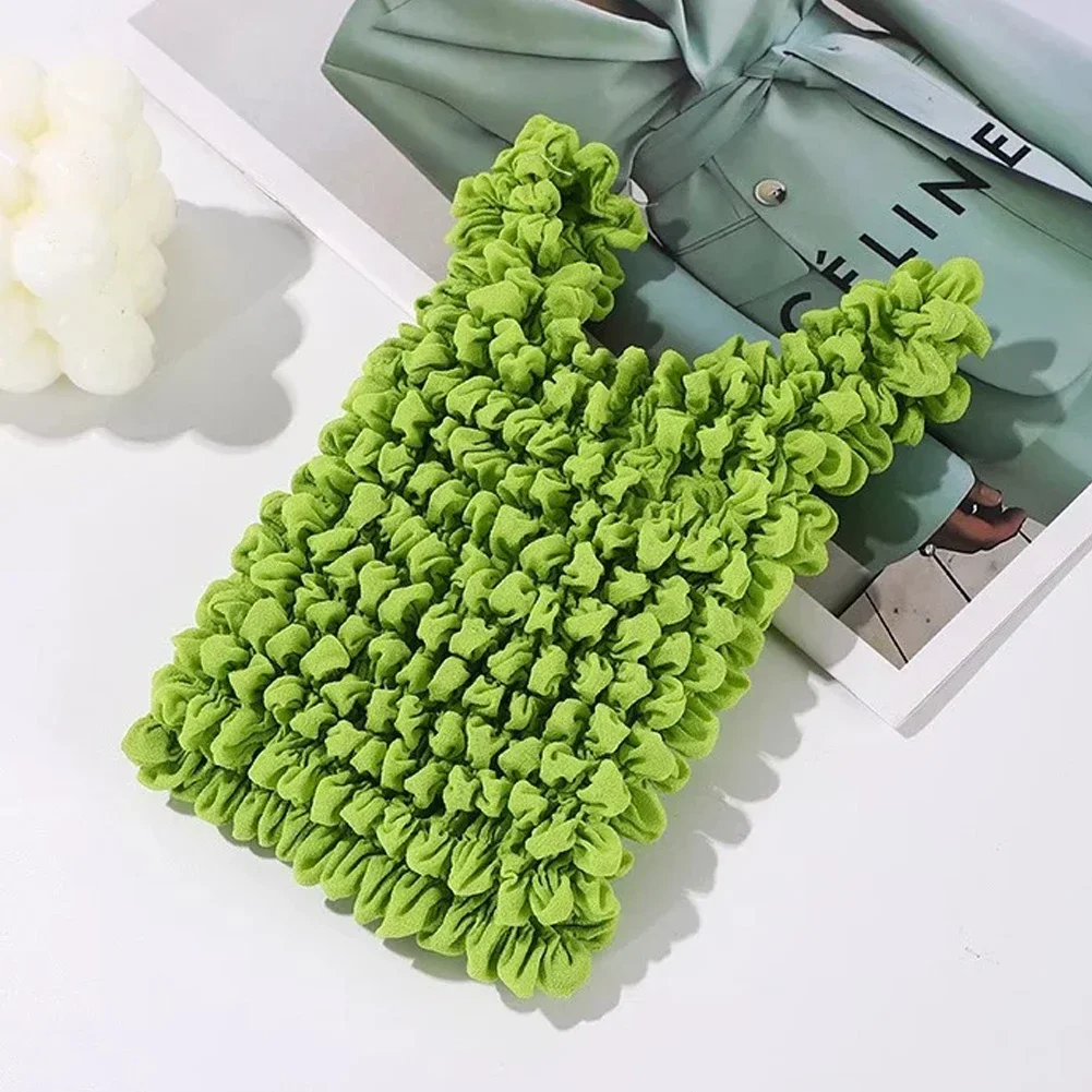 สีเขียว