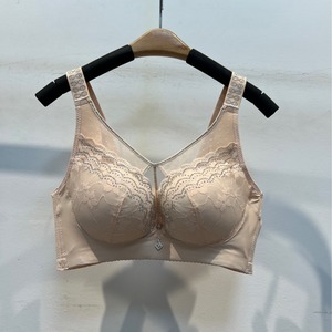 Nuevo <span class=keywords><strong>Sujetador</strong></span> de Mujer con Soporte para el Pecho, Copa Delgada, Transpirable, con Pedrería, Sin Aro, Push-Up, Sexy y Cómodo - Product Image 2