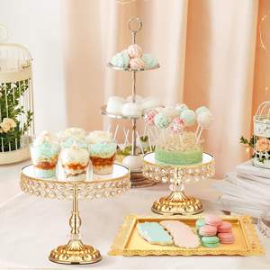 Soporte para Pastel de Metal Ligero pero Resistente con Base Antideslizante, Adecuado para Pasteles, Cupcakes, Repostería y Presentación de Postres para Fiestas - Product Image 6