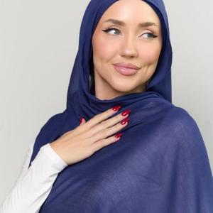 Bán buôn màu 70*180cm rắn cao cấp phương thức khăn mềm <span class=keywords><strong>Hijabs</strong></span> cho phụ nữ hồi giáo - Product Image 1