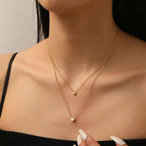 ダブルハートペンダントレイヤーネックレスステンレススチールホワイトシェルチョーカーネックレス女性用18Kゴールド色褪せないファッションジュエリー - Product Image 3