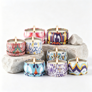 Contenedor de Vela de Ópalo con Cera de Abeja Natural, Colección Deluxe para Bienestar y Aromaterapia, Exhibición de Boutique Exclusiva - Product Image 1