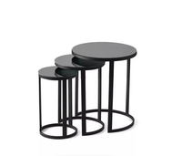 Ensemble de tables basses gigognes modernes en métal de style luxueux avec design décoratif, meubles écologiques pour salon et chambre à coucher