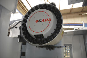 Centre d'usinage <span class=keywords><strong>CNC</strong></span> Vmc1060 4/5 axes, fraisage <span class=keywords><strong>CNC</strong></span> VMC <span class=keywords><strong>1060</strong></span>, centre de machine VMC haute précision Fanuc SMC1060 - Product Image 4