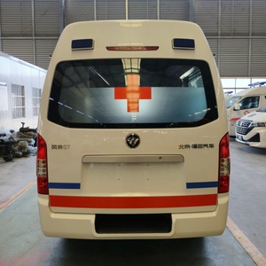 Ambulance hospitalière à conduite à gauche, moteur essence, transmission manuelle, traction 4x2 - Product Image 4