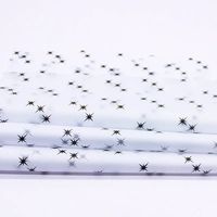 Papier de soie imprimé écologique et personnalisé pour emballage de vêtements cadeaux avec logo