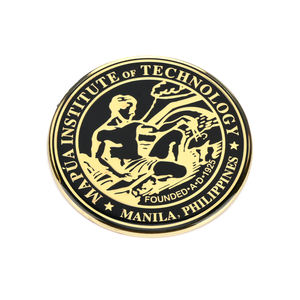 Distintivo Metallico Personalizzato Rotondo in Lega di Zinco con Texture in Resina, Logo 3D Stampato, Adesivo Resistente e Goffrato - Product Image 4