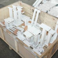 Pièces de soudure en tôle pour base d'équipement industriel, cadre structurel soudé sur mesure de précision, robuste, avec trous percés