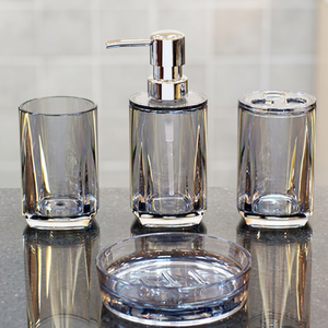 Juego de Dispensadores de Jabón para Baño de Acrílico Ecológico de Cuatro Piezas, Modelo 825-6 - Product Image 3